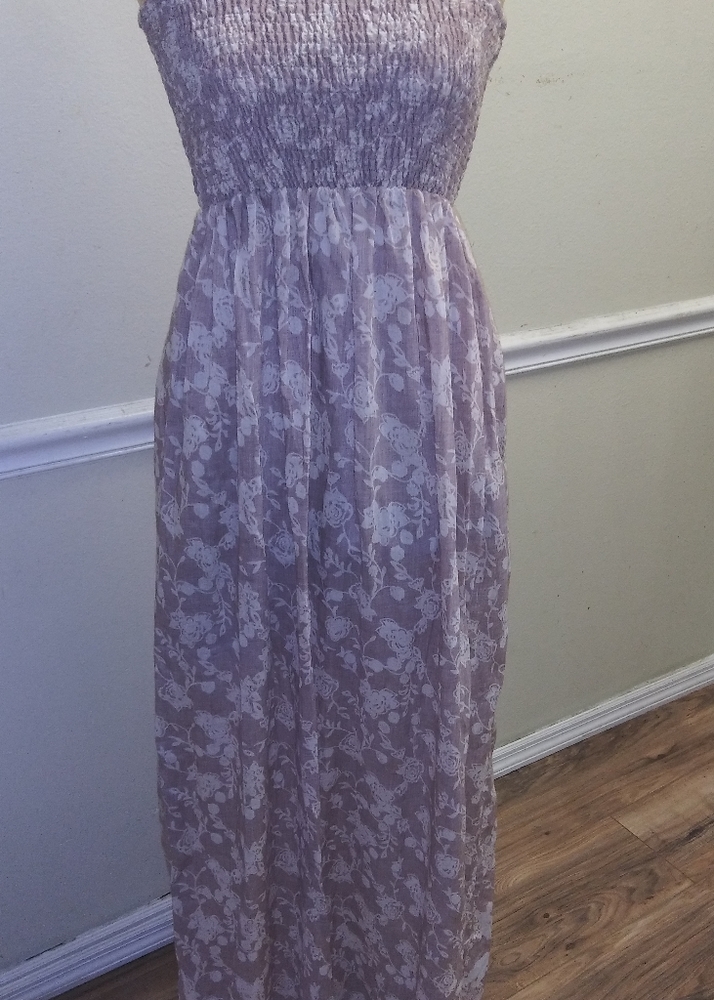 Strapless tan and White flower dress